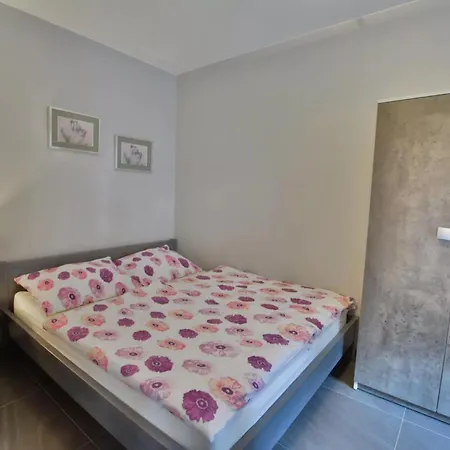 Prima Apartman Rewal